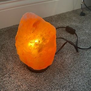 Himalayan salt lamp